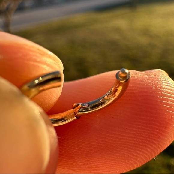 Vintage 9k ct yellow gold curb carabiner and catbird charm holder chain necklace - Picture 6 of 11